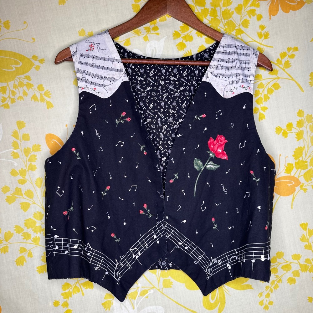 Vintage Reversible Musical Vest Amazing Grace Sheet Music Roses Black White Band